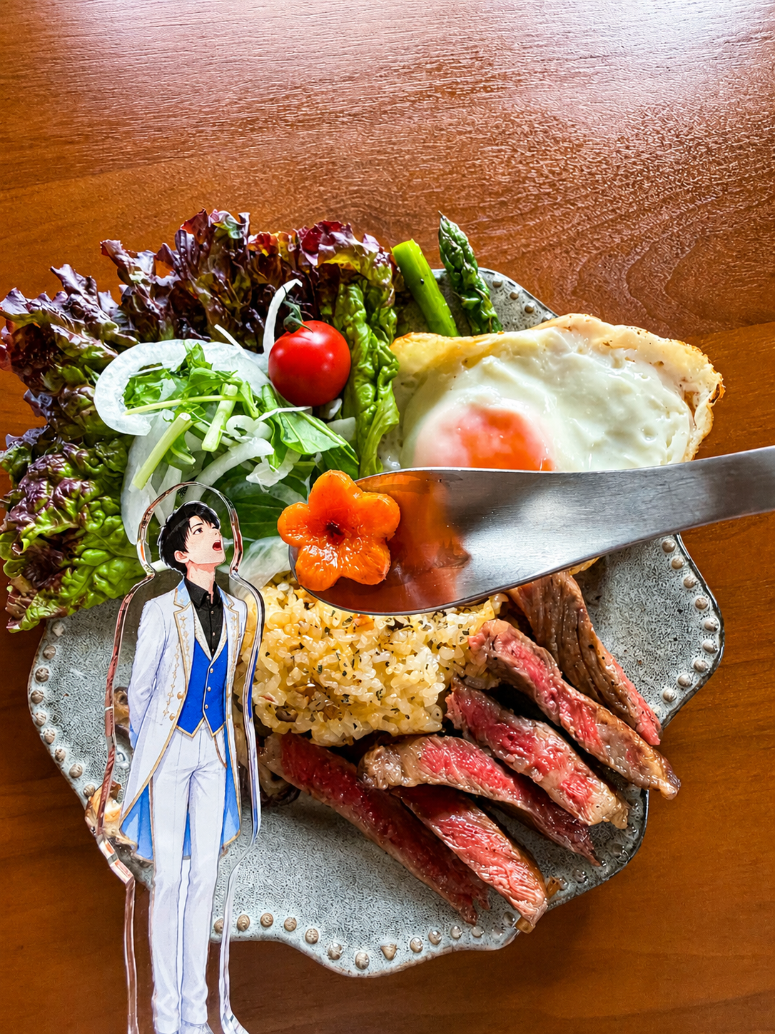 推しにご飯を食べさせる撮影シーン